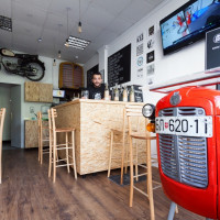 Српска кућа пива Нови Београд